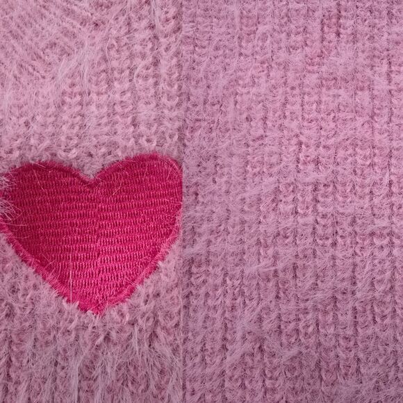 Women's Pink Sweater Heart Pattern Fuzzy Crop Sweater Size Medium - Picture 3 of 8
